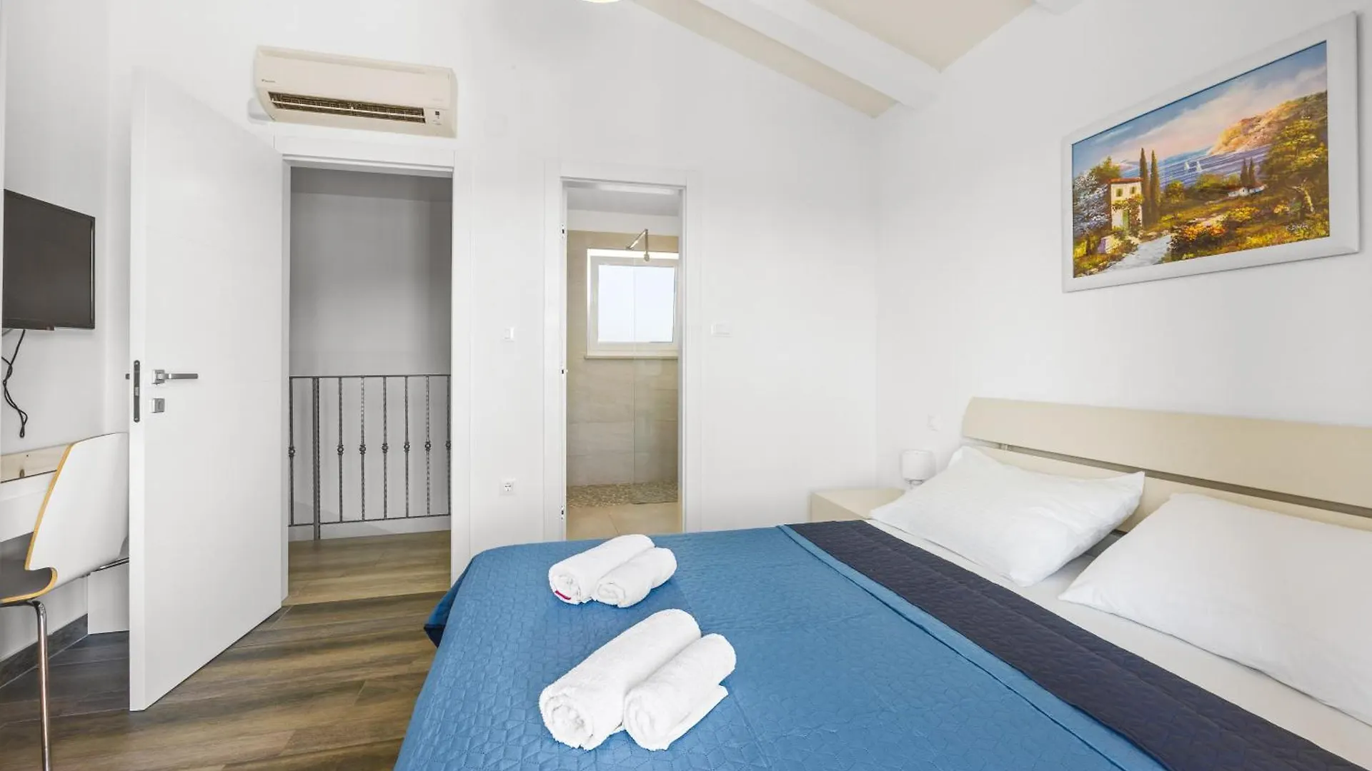 Villa Bosco In Medulin With Sea View And Private Pool Only 300 Meters From The Beach 0*,