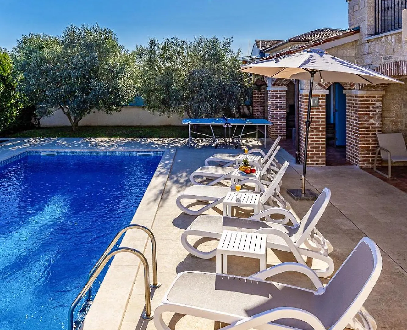 Villa Bosco In Medulin With Sea View And Private Pool Only 300 Meters From The Beach 0*,  Croatia